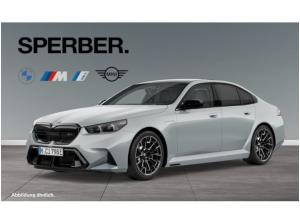 BMW M5 Limousine LHZ,Driv.Ass.Prof.,Comf.Pkt,AHK,uvm.