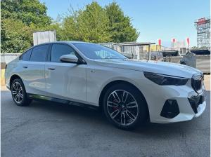 BMW i5 xDrive40 Limousine
